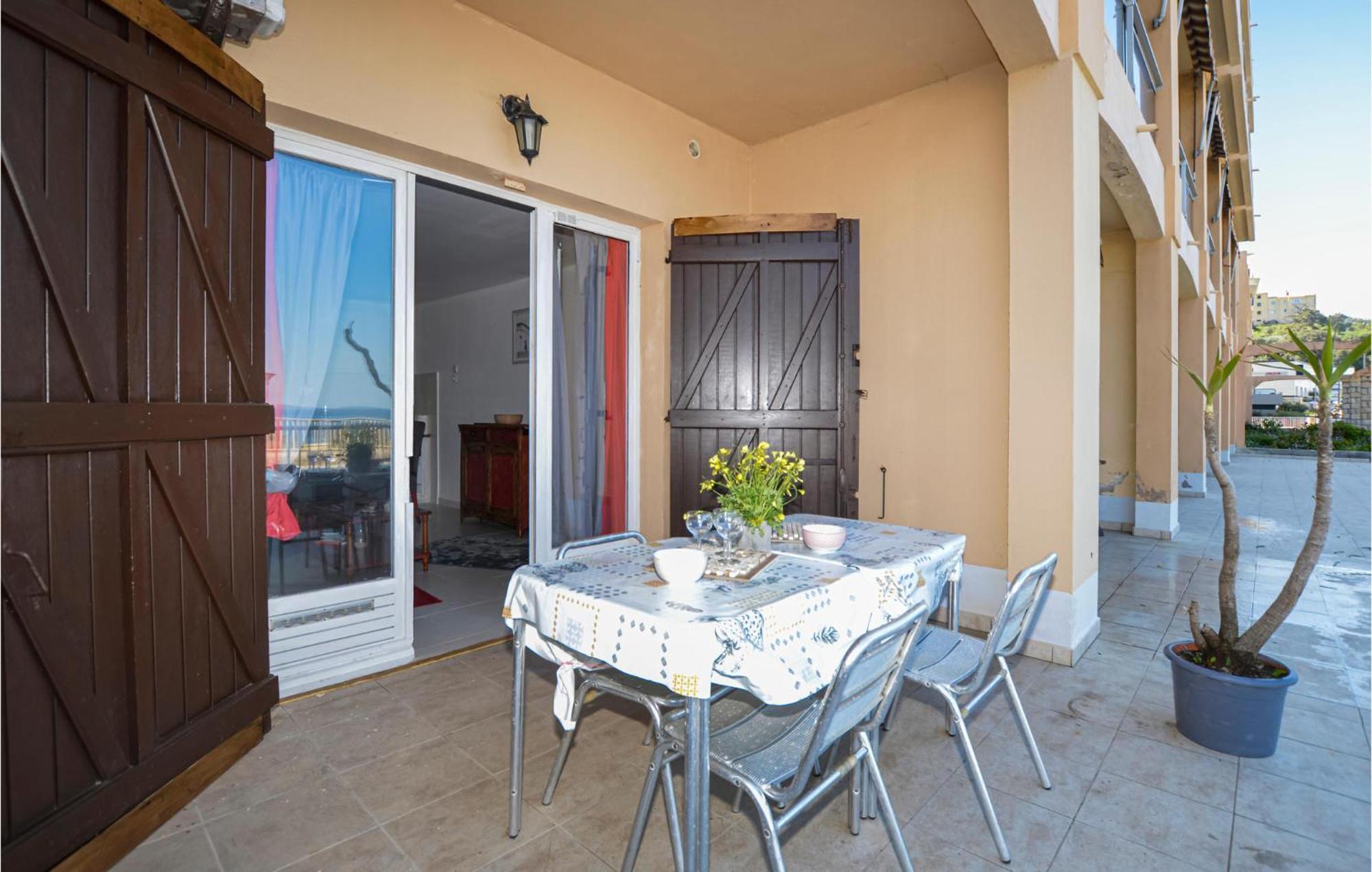 Cozy Apartment In Propriano With Kitchen Экстерьер фото